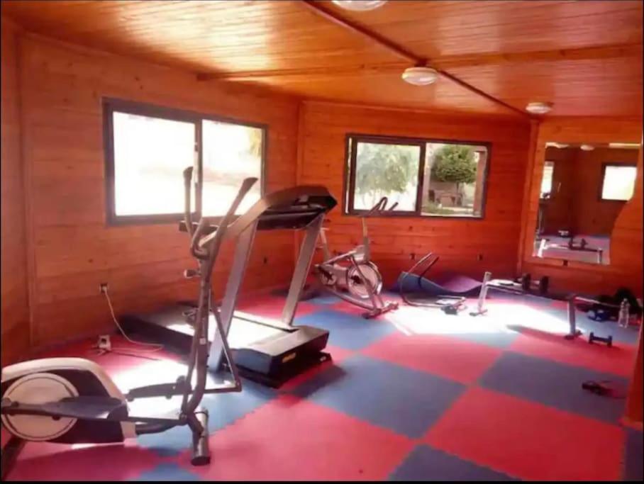 5 Piscines Fitness Apartment